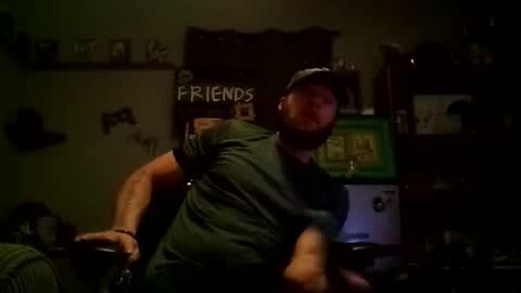 Snapshot of number1dad_ chatting on January 31, 5:09 am Awwwww Hey Sweetie Pies. Welcome To The Sweetie Pie Lounge. Enjoy The Dad-Cast. SweetCorny Fun-loving Dad Talk. online show from January 31, 5:09 am