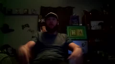 Snapshot of number1dad_ chatting on February 9, 8:22 am Awwwww Hey Sweetie Pies. Welcome To The Sweetie Pie Lounge. Enjoy The Dad-Cast. SweetCorny Fun-loving Dad Talk. online show from February 9, 8:22 am