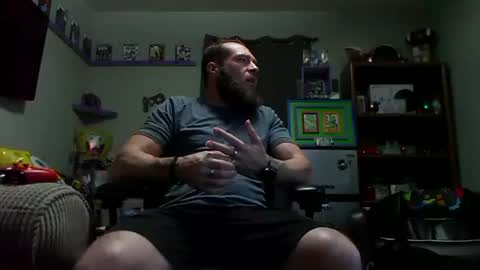 Snapshot of number1dad_ chatting on September 23, 2:47 am Awwwww Hey Sweetie Pies. Welcome To The Sweetie Pie Lounge. Enjoy The Dad-Cast. SweetCorny Fun-loving Dad Talk. online show from September 23, 2:47 am