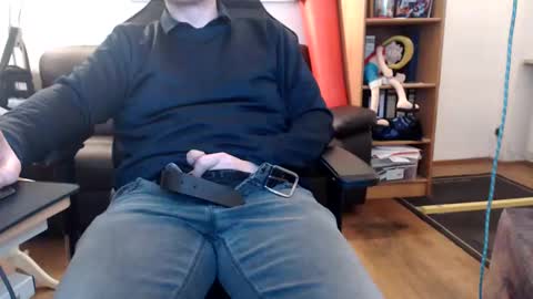 Snapshot of nursefan chatting on December 4, 5:44 pm nursefan online show from December 4, 5:44 pm