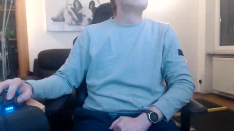 nursefan online show from January 5, 5:27 pm