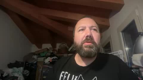 Snapshot of nutelloso79 chatting on December 16, 7:24 am Nutelloso online show from December 16, 7:24 am