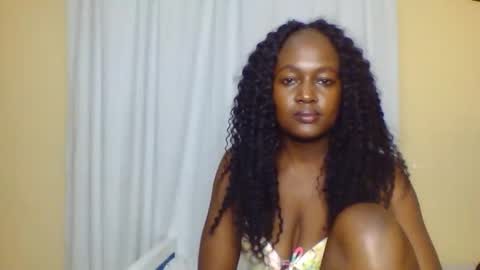 Snapshot of nutgal_ chatting on October 18, 5:57 pm nutgal online show from October 18, 5:57 pm