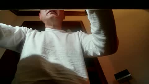 Showme online show from March 23, 3:43 am