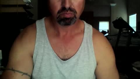 Snapshot of nvrenuff1979 chatting on September 16, 11:33 am nvrenuff1979 online show from September 16, 11:33 am