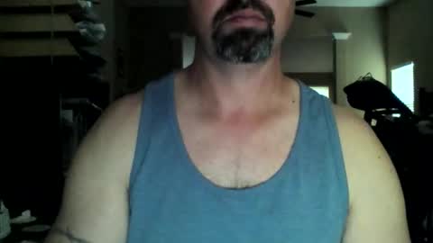 nvrenuff1979 online show from March 15, 12:22 pm