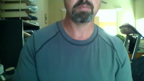 Snapshot of nvrenuff1979 chatting on April 14, 9:21 pm nvrenuff1979 online show from April 14, 9:21 pm