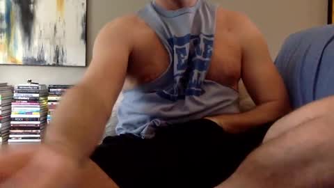 nxxtdoorguy77 online show from February 9, 4:07 pm