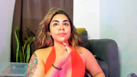 Snapshot of nyalgasai1 chatting on June 4, 10:27 pm Nia online show from June 4, 10:27 pm