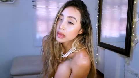 Nycole online show from September 11, 3:56 pm