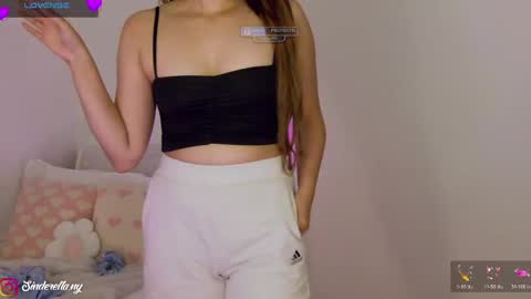 Nylaah online show from May 1, 1:16 pm