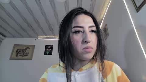 Frida online show from December 2, 5:26 am