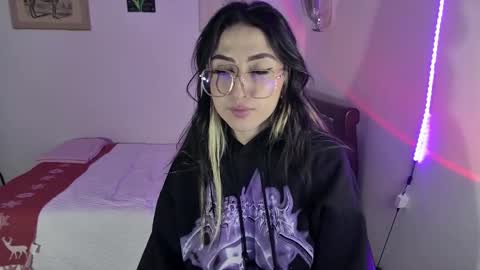 Frida online show from December 10, 8:51 am