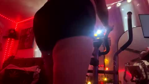 nymphobbyy420 online show from January 27, 9:44 pm