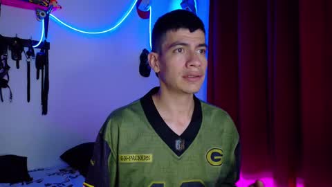 David and Steven Independents online show from February 10, 1:57 am