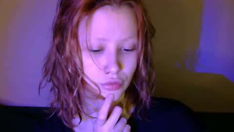 nyra_thira online show from December 16, 10:31 am