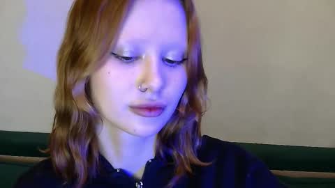 nyra_thira online show from February 9, 11:03 am