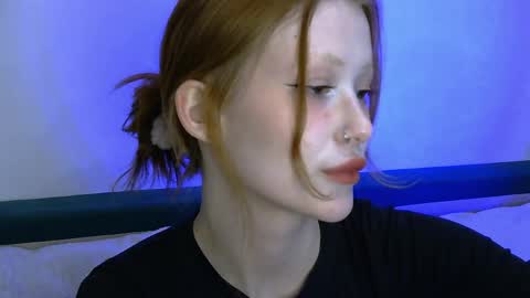 Snapshot of nyra_thira chatting on April 30, 5:41 pm nyra_thira online show from April 30, 5:41 pm