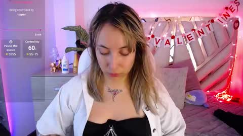 Alex   .    online show from February 15, 7:06 pm