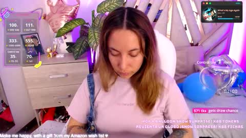 Alex   .    online show from October 14, 9:04 pm