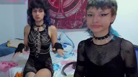 Snapshot of nyx_darkmoor chatting on February 28, 1:26 am Nyx And Agatha online show from February 28, 1:26 am