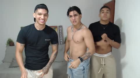 Snapshot of nyx_king chatting on February 4, 6:14 am christian online show from February 4, 6:14 am