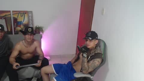 Snapshot of nyx_king chatting on February 9, 8:11 am christian online show from February 9, 8:11 am