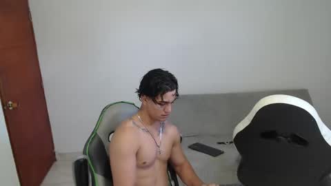 Snapshot of nyx_king chatting on February 13, 8:55 pm christian online show from February 13, 8:55 pm