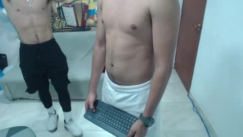 Snapshot of nyx_king chatting on February 20, 3:01 am christian online show from February 20, 3:01 am