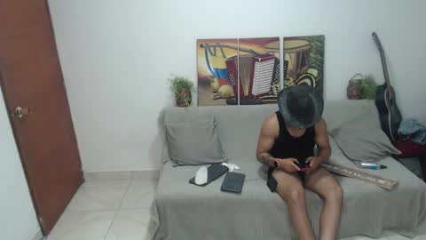 Snapshot of nyx_king chatting on March 4, 3:33 am christian online show from March 4, 3:33 am