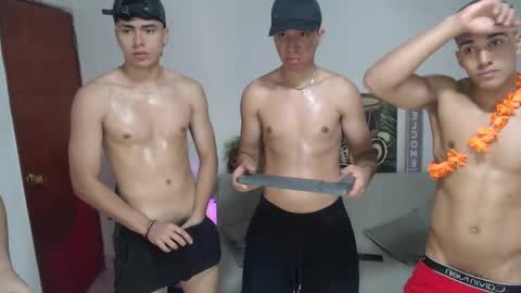 Snapshot of nyx_king chatting on March 5, 6:33 am christian online show from March 5, 6:33 am