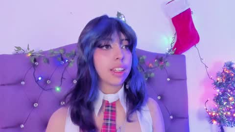   online show from December 17, 7:26 pm