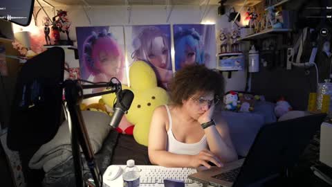 Snapshot of nyxraven chatting on January 2, 12:02 am NyxRaven online show from January 2, 12:02 am