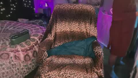 nyxxen online show from March 14, 2:06 am