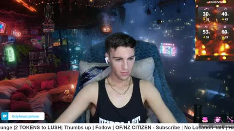 Snapshot of nzcitizen chatting on December 24, 8:22 am NZ Citizen online show from December 24, 8:22 am