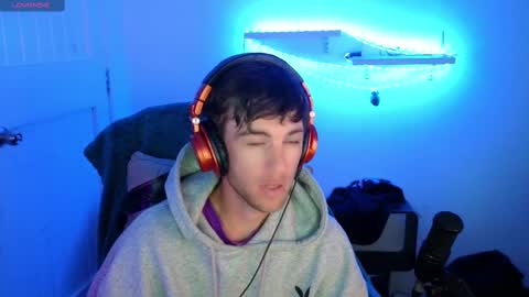 Snapshot of nzcitizen chatting on March 5, 3:51 pm NZ Citizen online show from March 5, 3:51 pm