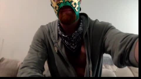 Snapshot of o_fionn_rua chatting on April 3, 12:36 pm o_fionn_rua online show from April 3, 12:36 pm