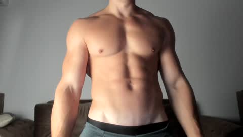 Snapshot of o_r_b_i_t chatting on January 19, 3:53 pm o_r_b_i_t online show from January 19, 3:53 pm