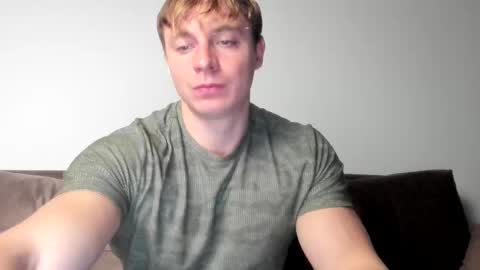 Snapshot of o_r_b_i_t chatting on February 20, 4:46 pm o_r_b_i_t online show from February 20, 4:46 pm