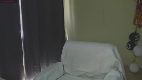 Oaklyn online show from September 12, 10:04 am