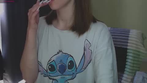 Oaklyn online show from September 22, 9:44 am