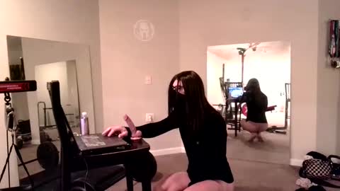 Snapshot of obedientsissycuck chatting on October 3, 11:40 am obedientsissycuck online show from October 3, 11:40 am