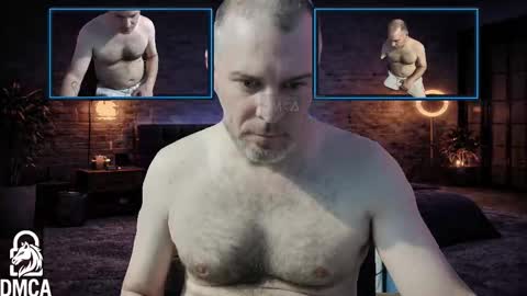 Snapshot of obsidian_stallion chatting on March 15, 6:52 am Obsidian stallion online show from March 15, 6:52 am