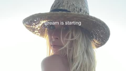 hi im Janasmall boobs big heart  warm pussy  online show from February 17, 10:47 pm