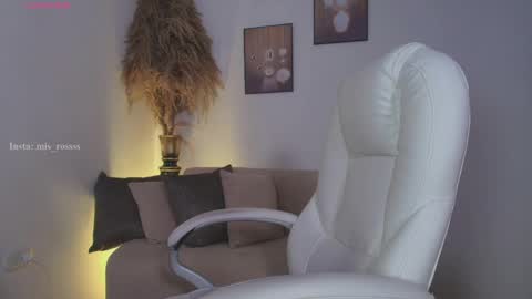 Snapshot of octavia_rouse chatting on May 21, 2:02 pm independent model online show from May 21, 2:02 pm