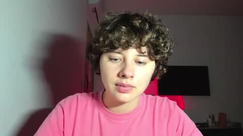 Snapshot of octopussy69x chatting on February 27, 3:01 pm Evie online show from February 27, 3:01 pm