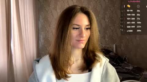 Mia online show from January 11, 9:14 am