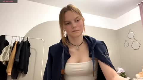 Snapshot of odelynacrook chatting on October 5, 2:48 pm Aneta Bruno online show from October 5, 2:48 pm