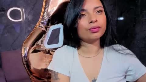 odette_b online show from November 16, 3:23 am