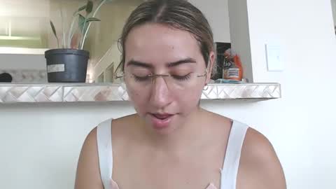 Val online show from January 15, 7:44 pm